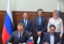 पाकिस्तान अन् रशियामध्ये मोठी डील करारावर सह्या; रशियाने भारताला दणका दिलाच! नेमकं काय घडलं?