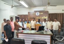 कडाक्याची थंडी आणि बिबट्याची दहशत: तळोद्यातील शेतकऱ्यांचा जीव टांगणीला! रात्रीची वीज वेळ बदलण्याची भारतीय किसान संघाची मागणी…